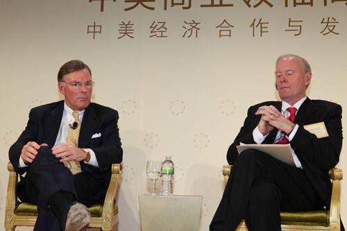 中國企業家俱樂部金融圓桌論壇嘉賓交流